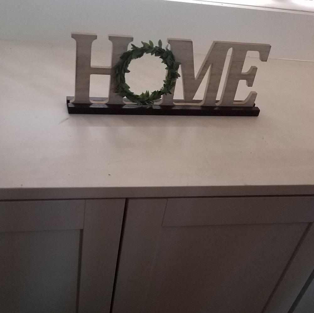 Table decor - Picture 2 of 4